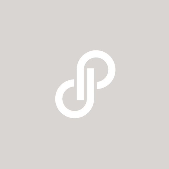 8. MOTHER High Waisted Looker Ankle Fray Jeans - Picture 1 of 1